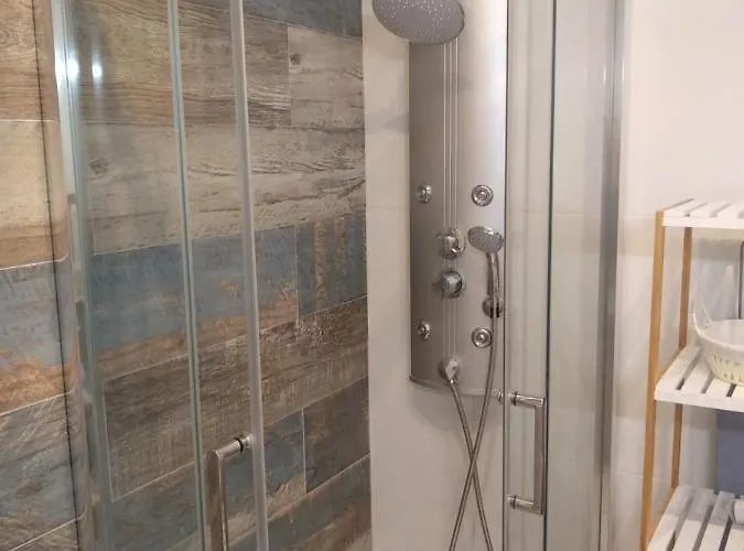 Island Iv544 Апартаменти